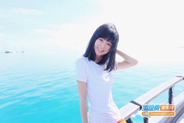 阳光伊人女装加盟门店