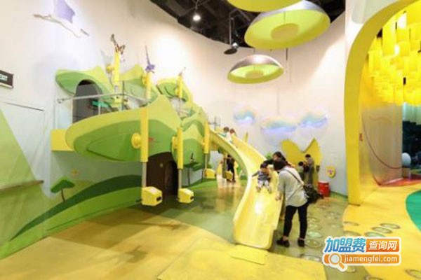 彩虹儿童乐园加盟门店