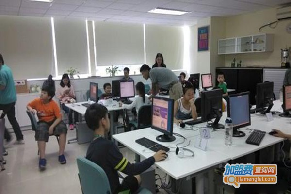 心之翼培训加盟门店