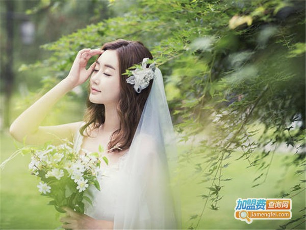 薇拉公馆婚纱摄影加盟费