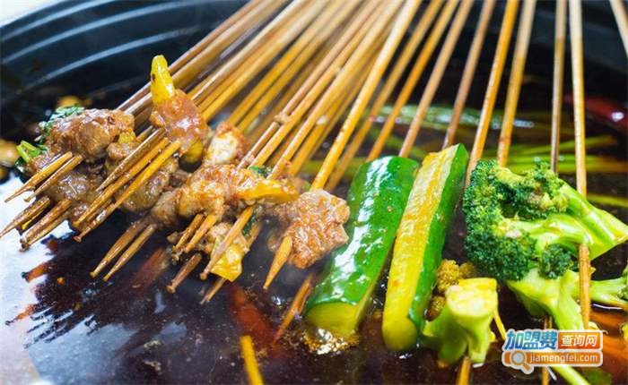 鑫瑞园串串香加盟门店
