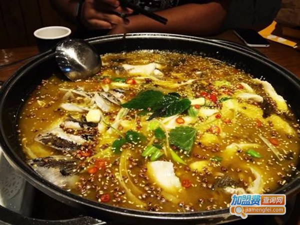 新上鱼火锅加盟门店