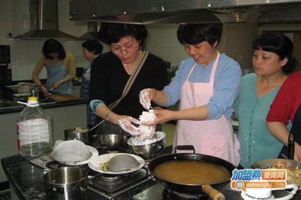 快迪家政加盟费