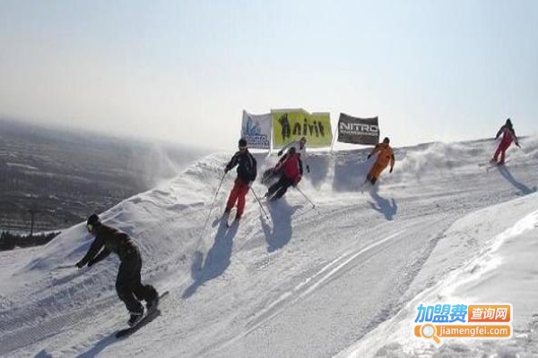 石京龙滑雪场加盟费