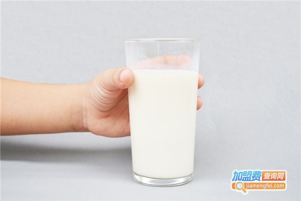 唯品牛奶加盟费