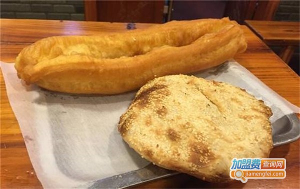 嗲德来大饼油条加盟费