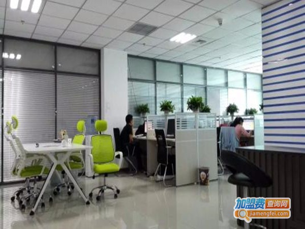 荣胜教育加盟门店