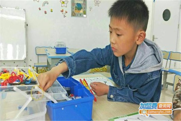 博识少年科学家教育加盟费