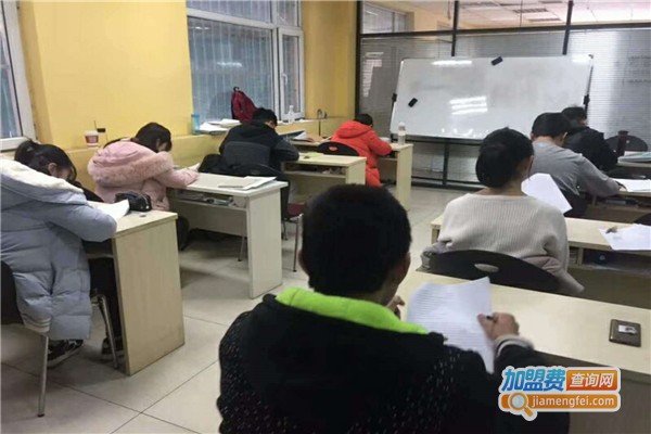 锐励教育加盟费