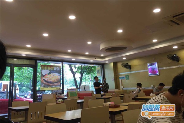 餐餐乐茶餐厅加盟费