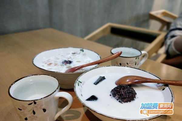 麦筱田糖水铺子加盟店