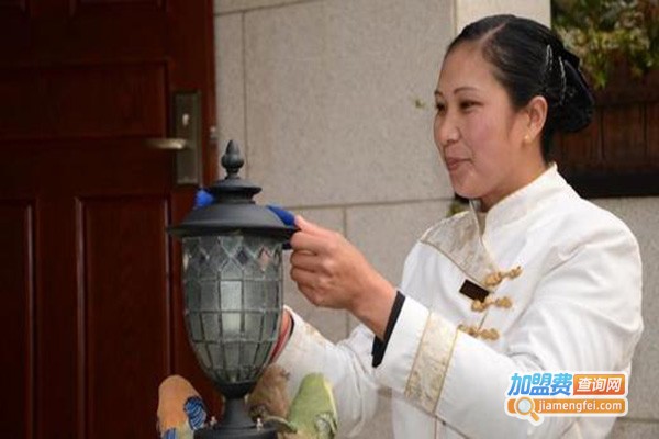 每英家政加盟门店