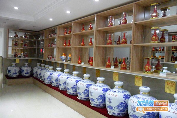 泸特白酒加盟店