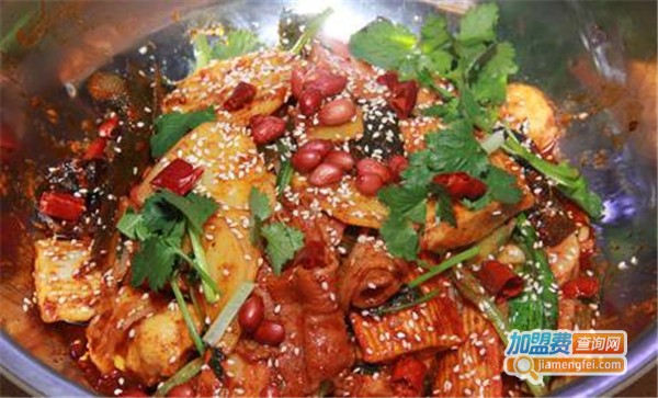 李师傅麻辣香锅加盟费