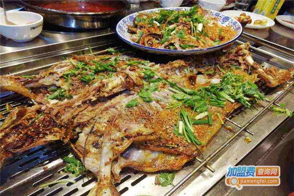 杨师烤羊加盟费
