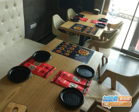 小刁一锅鲜加盟门店