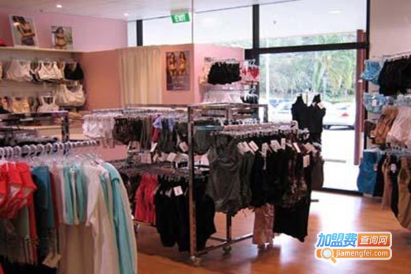 曼娜内衣加盟门店
