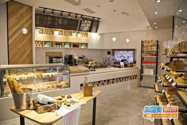 爱芝语DIY烘焙加盟门店