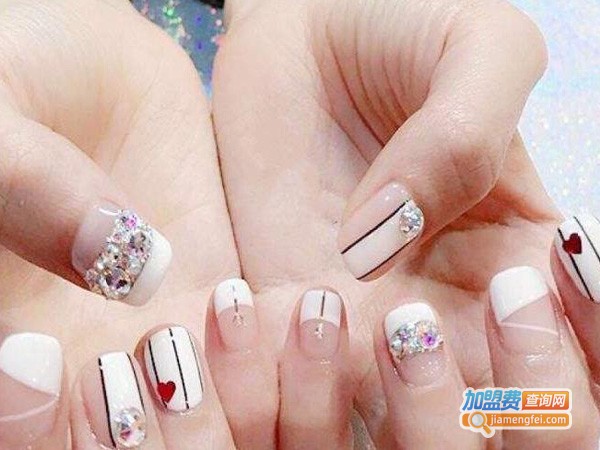 RnD瑷缇美甲美睫加盟费