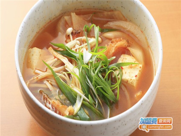 梨汤神方翔斋鸭血粉丝汤加盟门店