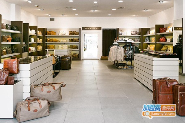 三只鸟皮具加盟门店