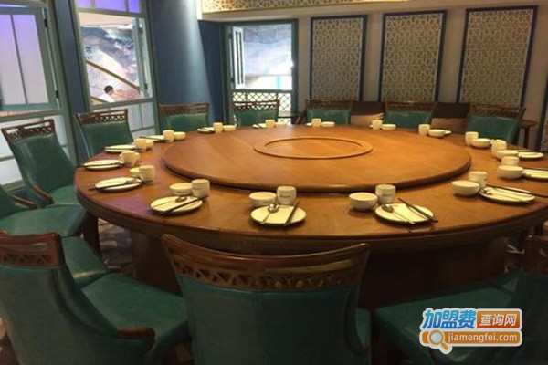 丽丽古尔新疆美食加盟门店