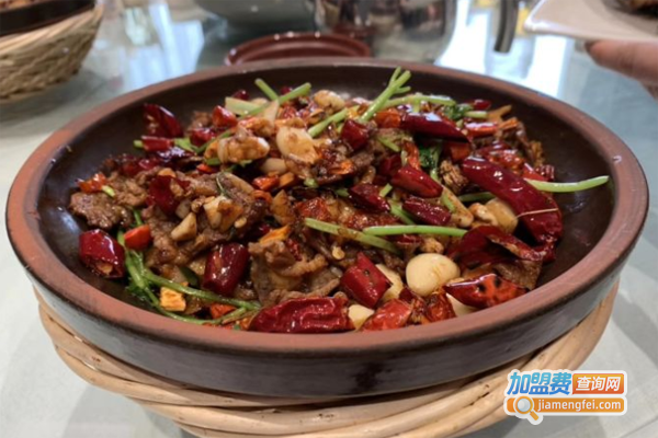 思湘小厨湘菜馆加盟费