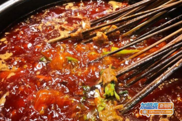 小聚串串香加盟费