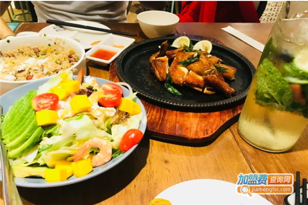 悦萃港式茶餐厅加盟
