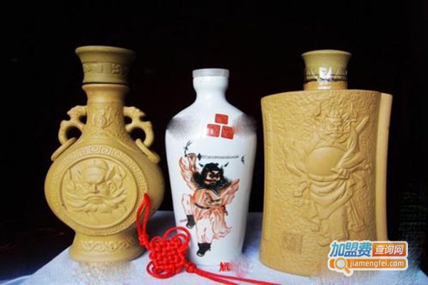 泊池方成白酒加盟门店