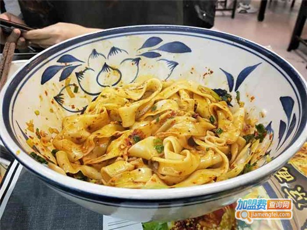 忆长安油泼面加盟门店