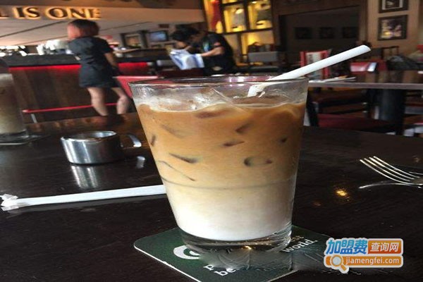 水源伯奶茶加盟门店