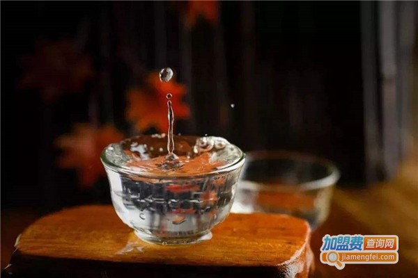 翠花白酒加盟费