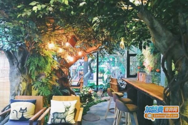 蓝地时尚庄园森林餐厅加盟费