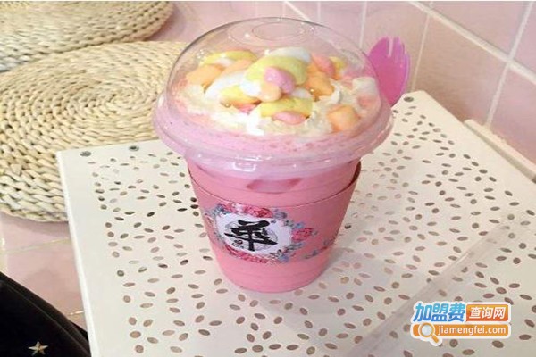 萃萃泡沫茶坊加盟费