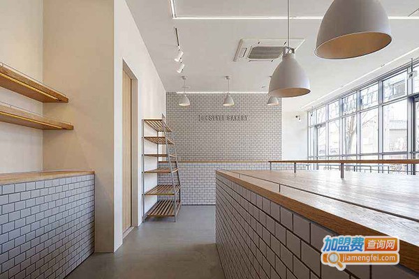 egg bomb滑蛋吐司加盟门店