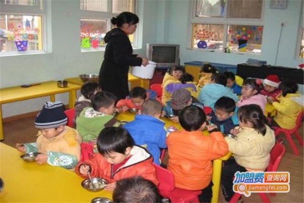 华星艺术幼儿园加盟费