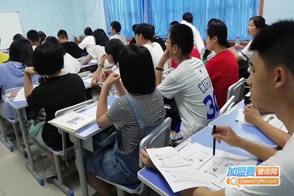 傲贝教育加盟费