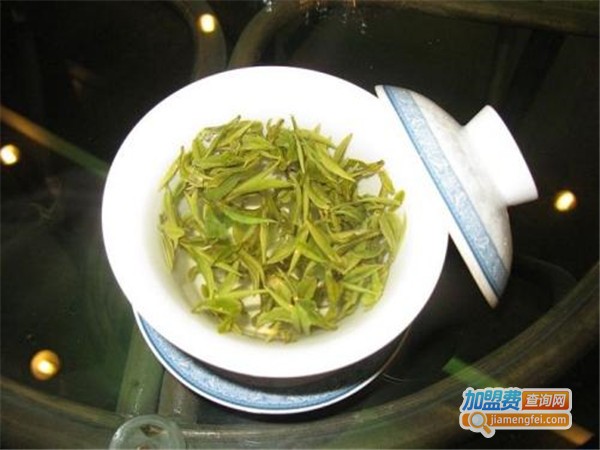 18茶加盟门店