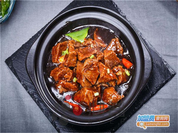梁山霸王煲黄焖鸡米饭加盟门店