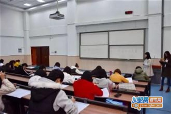 语通天下加盟费