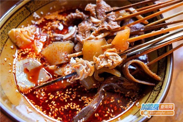 卡卡角角串串香加盟费