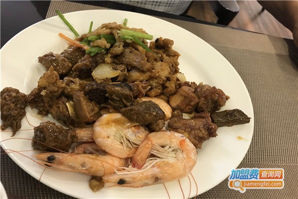 草木堂自助餐加盟费