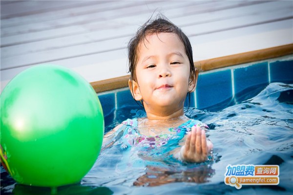 哈皮小鱼婴幼儿游泳馆加盟费