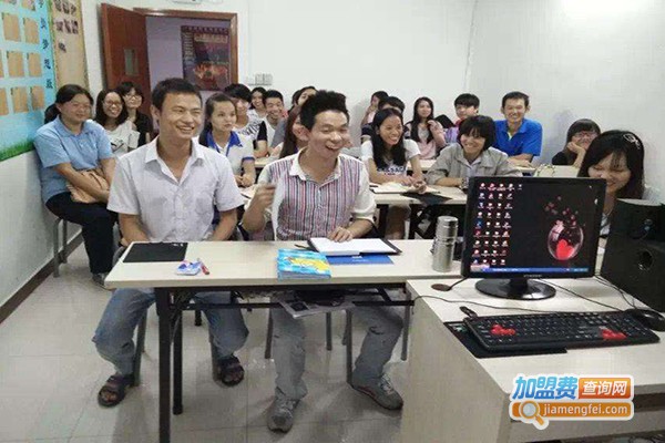 清大厚德教育加盟费
