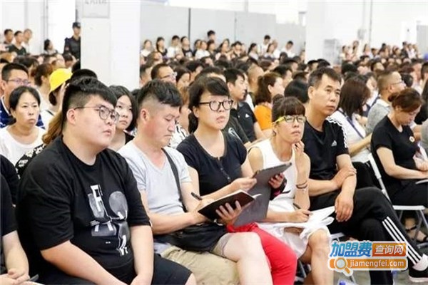 丹青易考加盟费