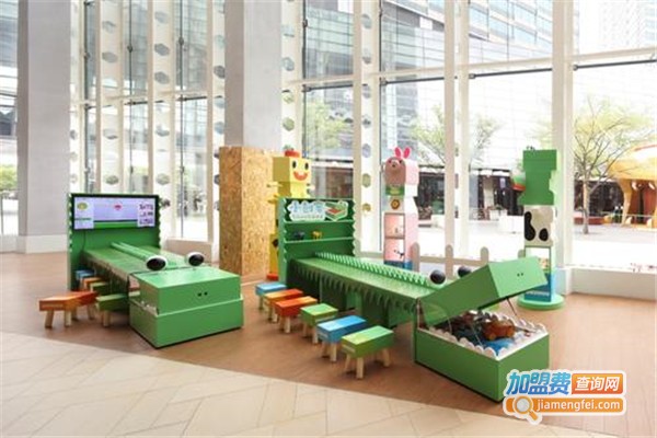 touchBOX小创客加盟费