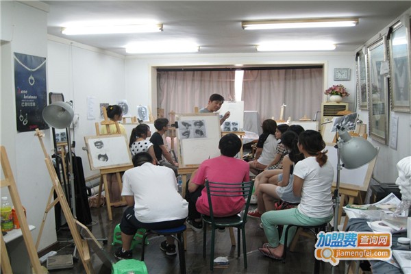 沃趣国际美术教育加盟费