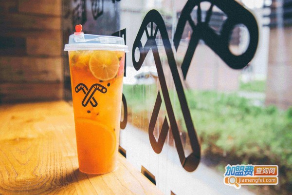 LOOK陆可茶饮加盟费