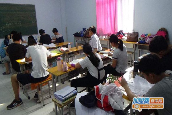 四维教育加盟费